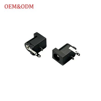 Pravi ugao DIP5.5x2.5mm DC-115-250